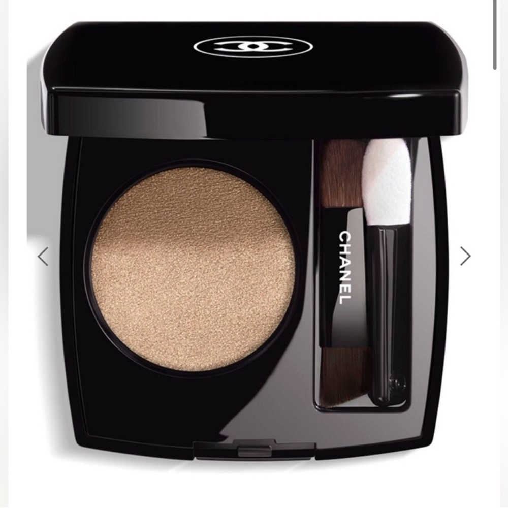 CHANEL OMBRE ESSENTIELLE Multi-Use Longwearing Eyeshadow 238 Quartz Fumé